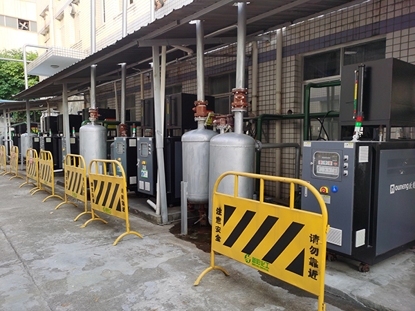 橡膠擠出模溫機，冷熱油切換系統(tǒng)高效控溫