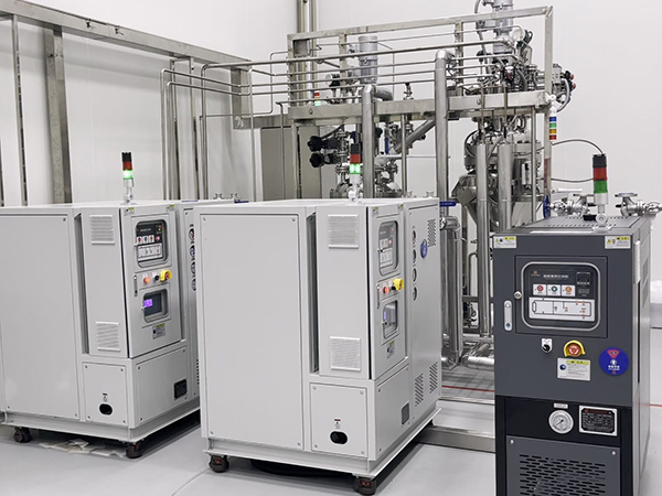 反應釜冷熱一體機如何實現精準溫度控制？