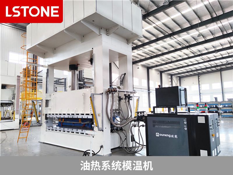 1671432289619462.jpg 油熱系統模溫機.jpg