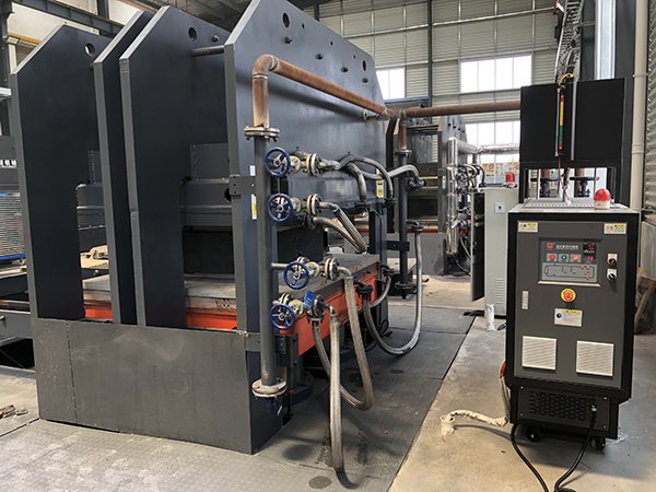 橡膠密煉機(jī)模溫機(jī) 橡膠密煉機(jī)模溫機(jī)