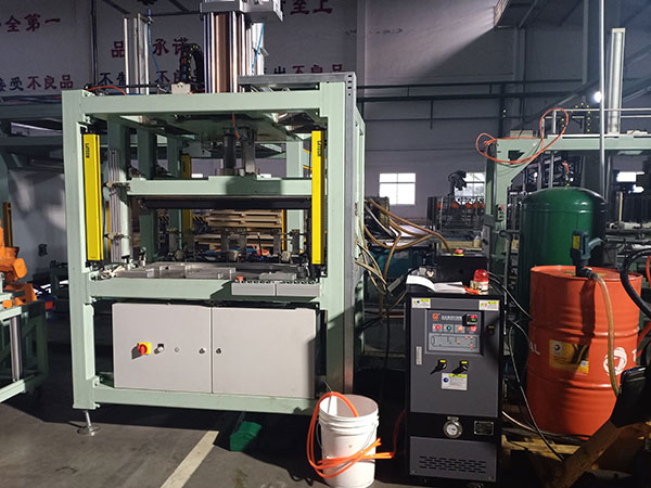 汽車隔熱墊模溫機 汽車隔熱墊模溫機