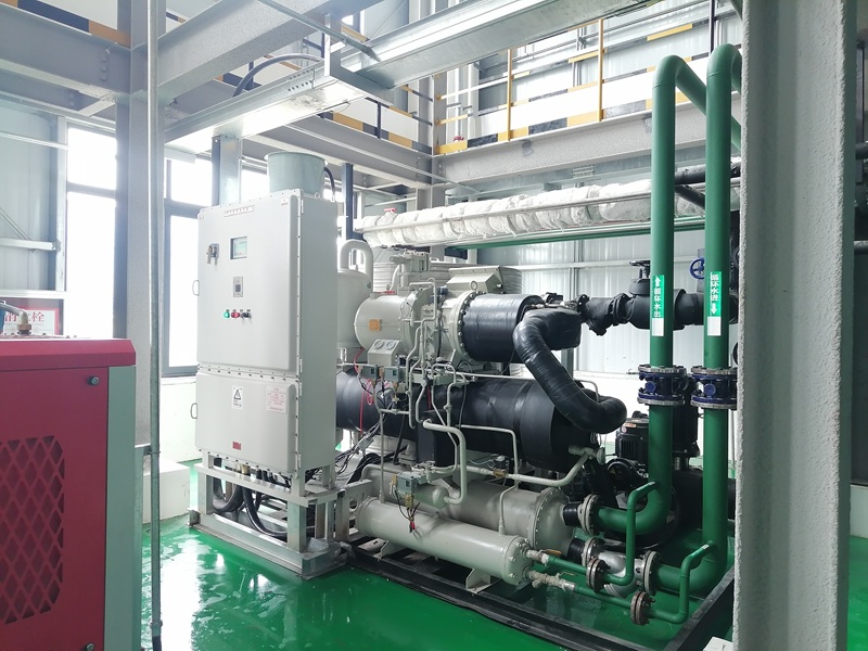 冷水機(jī)組冷凝器出水的溫差正常為多少？